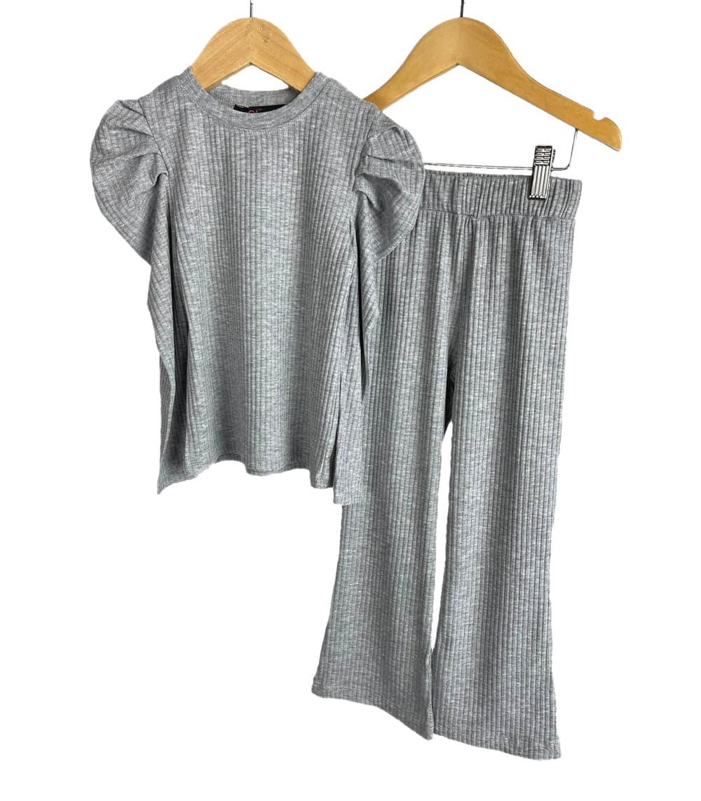 Girls Lounge Wear Puff Sleeve Top and Pants Outfit